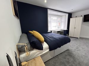 Photo 18- click for photo gallery